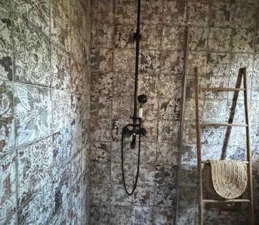Gallician House | LE DOMAINE D'AMBRE La maison des Vendangeurs