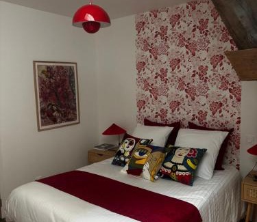 Centre-ville rive gauche House | Le domaine de Bachmay