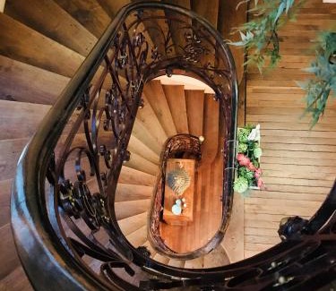 Chateau-Gontier House | Le Domaine du Chêne Vert