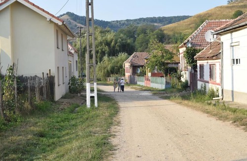 Cetatea de Balta House | LE DOMAINE DU HIBOU