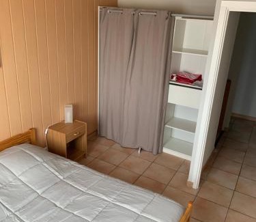 Saint-Denis Apartment | Le Dugas