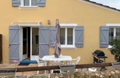 Saint-Denis Apartment | Le Dugas