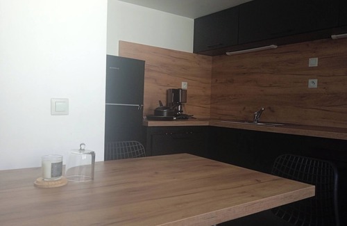 Saint-Etienne Apartment | Le Duplex d'Abi, quiet, overlooking courtyard, close to the center of Saint Étienne