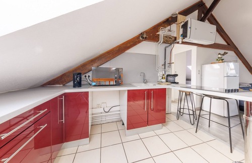 Montlucon Apartment | Le Duplex - Proche Gare