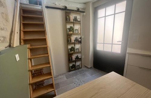 Mont Duplan Apartment | Le Duplex studio centre de Nîmes avec Clim