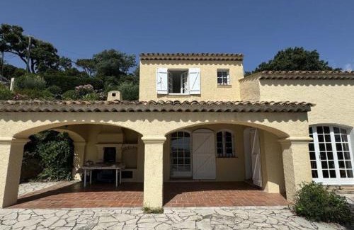 Roquebrune-sur-Argens Villa | Le Fagneton - Seaview Villa Cote d'Azur