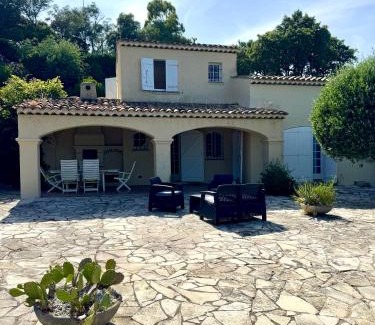 Roquebrune-sur-Argens Villa | Le Fagneton - Seaview Villa Cote d'Azur