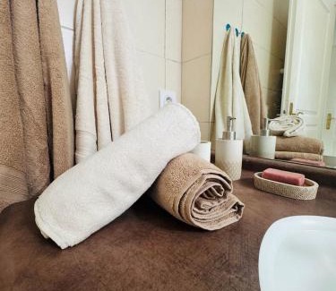 Valence Apartment | Le Faure - Appartement Centre ville et Jardin 2 personnes