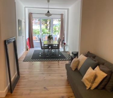 Ixelles Apartment | Le Flagey green place