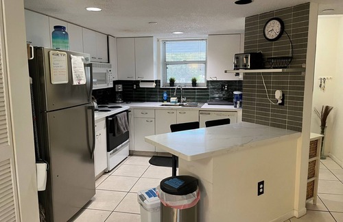 Sunny Isles Beach Apartment | Le Frontenac Apt 208. 3 min. away from the Beach! Located in Sunny Isles Beach