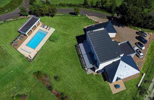Gabriac Villa | Le Gîte City Haut de gamme, Jardin, Piscine