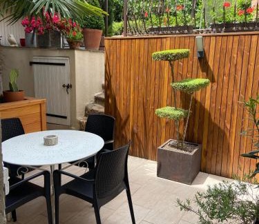 Rignac House | Le gîte de Marina