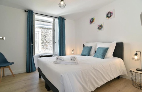 Dinan Apartment | Le Gîte du Château - Duplex en centre-ville