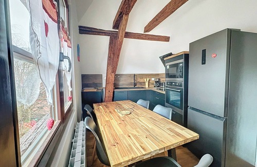 Kaysersberg-Vignoble Apartment | Le Gite du Kaiser, Prestige stay at the Gîte du Kaiser, historic center of Kaysersberg