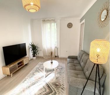 Bel Air - Le Golf - Cote Chaude Apartment | Le Golf Sauna - Cosy & SPA - 2 chambres - 4 pers