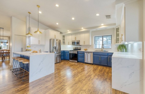 Temecula Villa | Le Grand Bleu by AvantStay | Luxury Hilltop Estate