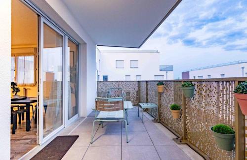 Combs-la-Ville Apartment | Le grand Nid de Combs