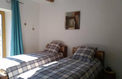 Val-des-Pres Apartment | Le Grand PIerron Clarée Valley cosy apartment in mountain, 6p