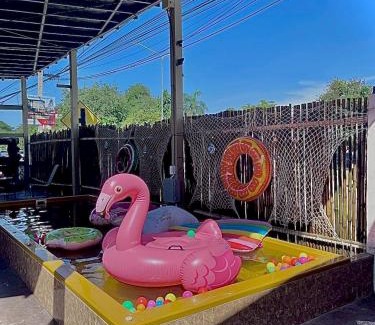 Saen Suk Villa | Le Grand - Pool Villa Bangsaen