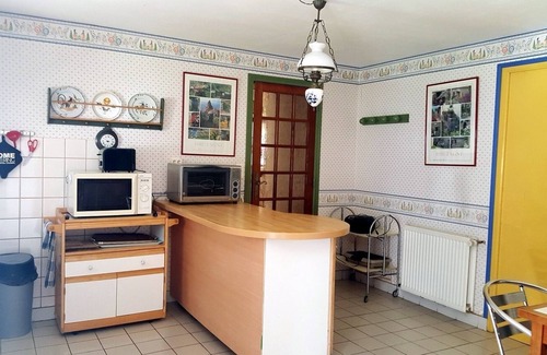 Ploubalay House | Le Grand Portail Blanc