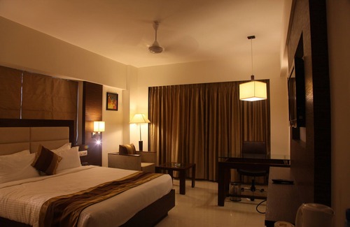 Paldi Hotel | Le Grande Residency