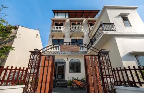 Hoa Lu Hotel | Le Grande TamCoc Retreat