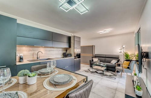 Sevrier Apartment | Le Green- Garden apartment on Lake Annecy