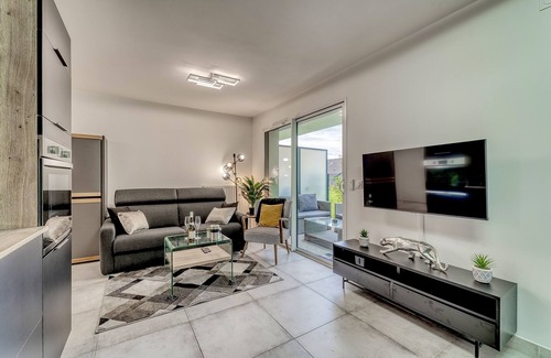 Sevrier Apartment | Le Green- Garden apartment on Lake Annecy