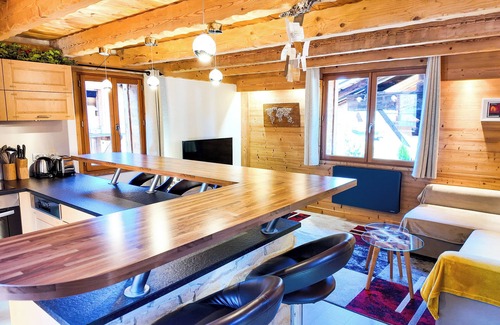 Saint-Jean-de-Sixt Ski Chalet | Le Grenier 1821 - Mini Chalet