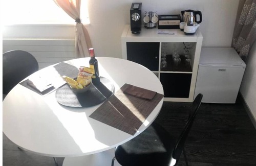 Lechelles Apartment | LE Gueravet