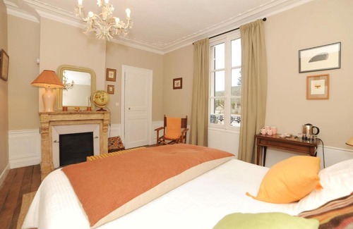 Chartres Bed & Breakfast | Le Jardin Cathedrale