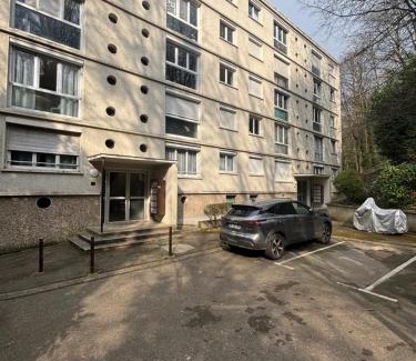 Sevres Apartment | Le jardin secret de Sèvres -proche de Paris