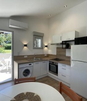 Charavines Apartment | LE LAC BLEU Appt terrace private beach lake