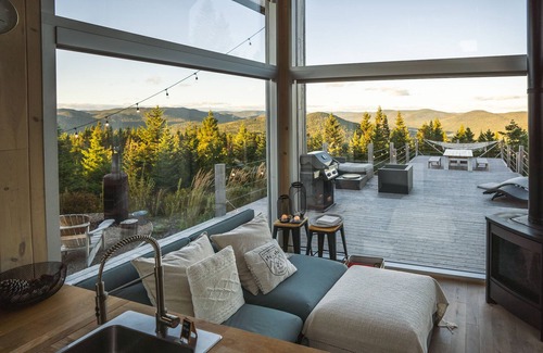 Lac Beauport Cabin | Le LAGÖM - Montagne le Maelström (CITQ #298420)