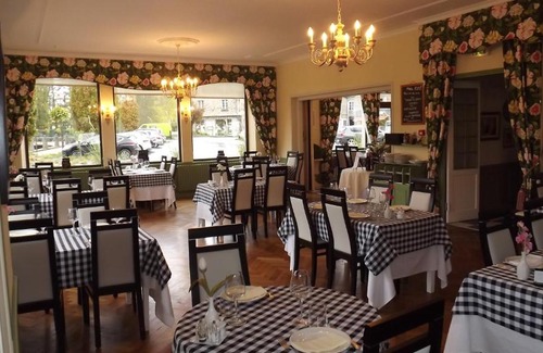 Putanges-le-Lac Hotel | Le Lion Verd