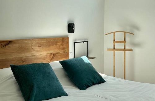 Mosles House | Le Logis Courtelay by Melrose