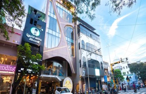 Kalapettai Hotel | Le Majestic Business Class Hotel