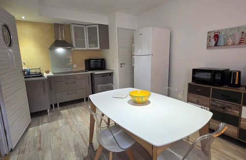 Montignac Apartment | Le Mas Viscomteaux Downtown Montignac Lascaux