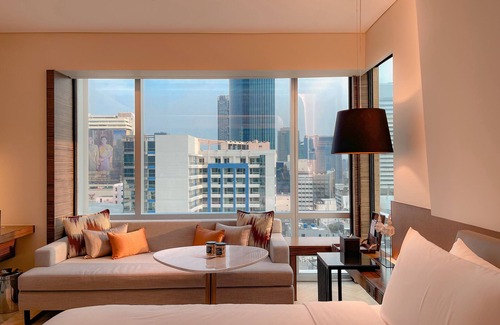 Silom Hotel | Le Meridien Bangkok