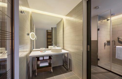 Gauravaddo Hotel | Le Meridien Goa, Calangute