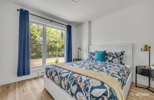 Pont-Rouge Ski Chalet | Le Milos - Escapade paisible - Animaux bienvenus