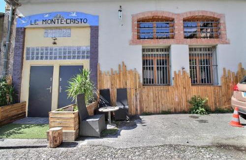 Les Cinq Avenues Apartment | Le Monté Cristo