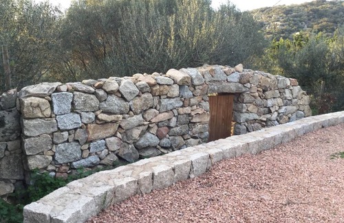 Figari Cottage | Le Moulin de Figari-Gîte-Ensuite with Shower-Family-Pool view