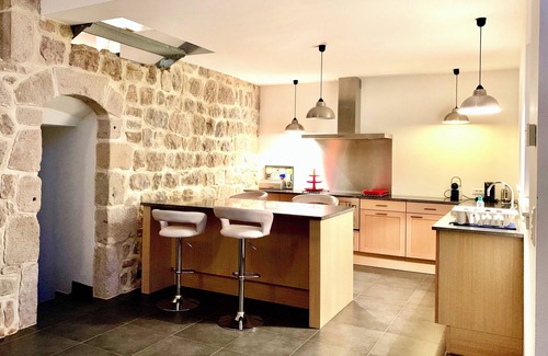 Saint-Pierreville Bed & Breakfast | Le Moulinage Chabriol - The Loft