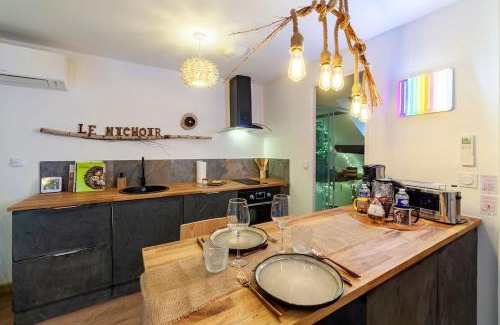 Vierzon Apartment | Le Nichoir Cosy : Évasion Bien-être et Massage