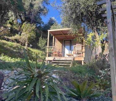 Menton Ski Chalet | Le nid de l'oliveraie