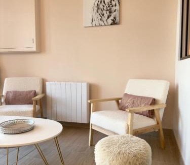 Faubourg-Raines Apartment | Le Nid de la Chouette by Apparts Spa Dijon