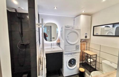 Quimper Apartment | LE NID DE LA TOURELLE - Wifi - Hôpital - IUT