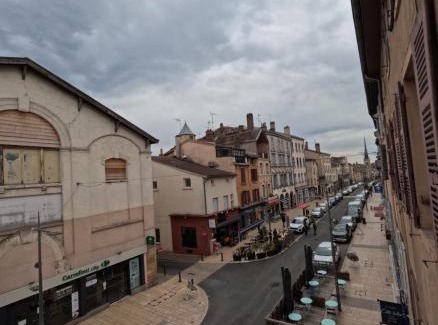 Villefranche-sur-Saone Apartment | Le Nid Urbain