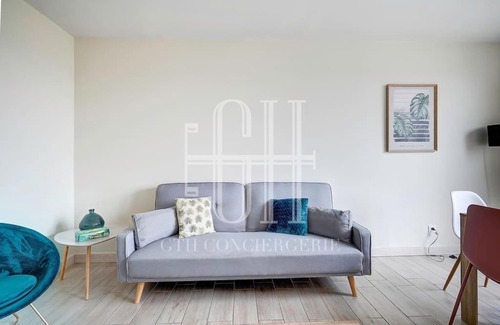 Saint-Pierre-des-Corps Apartment | Le Noisetier / Proche Gare Saint Pierre Des Corps